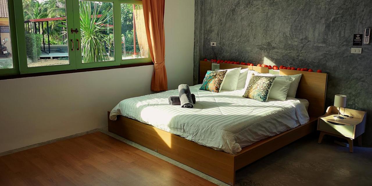 Tonmai Suites Ko Lanta Kültér fotó
