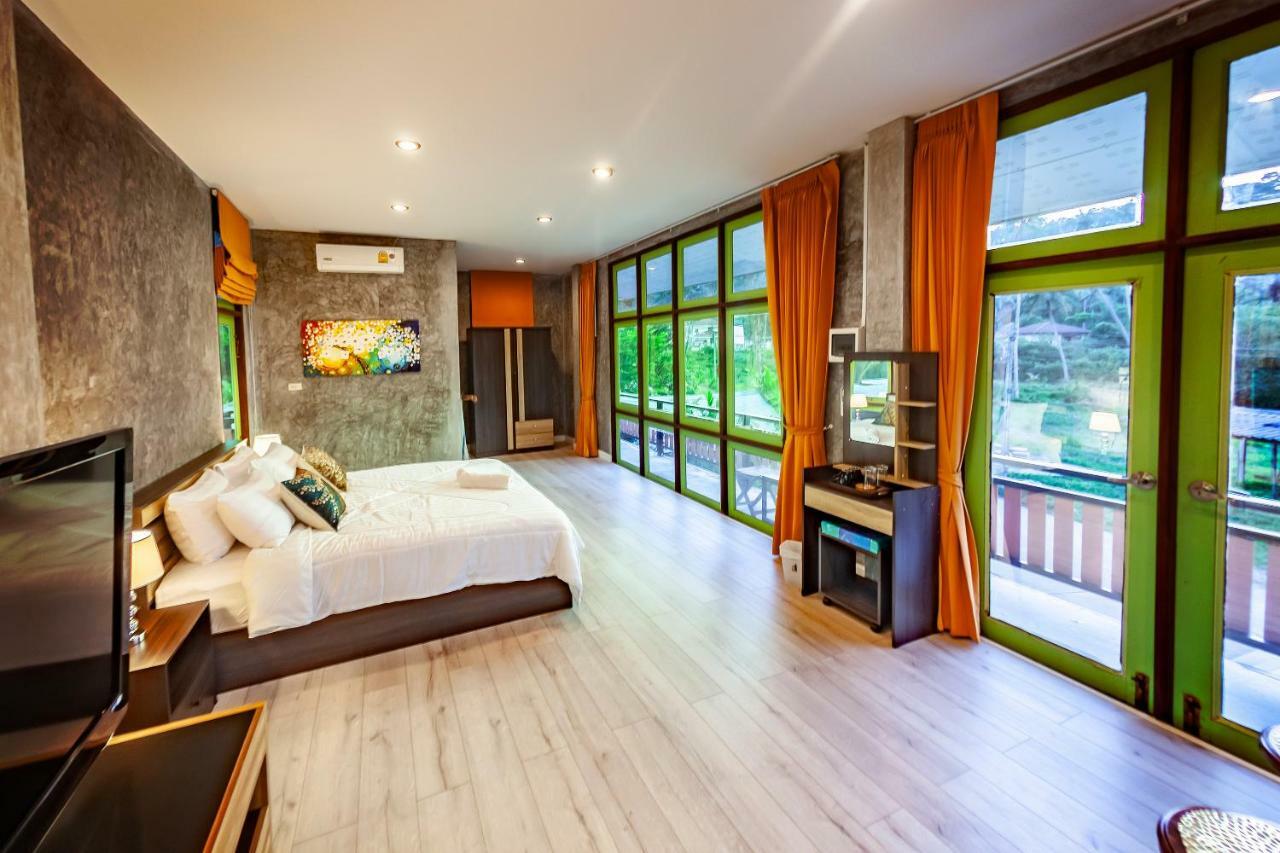 Tonmai Suites Ko Lanta Kültér fotó