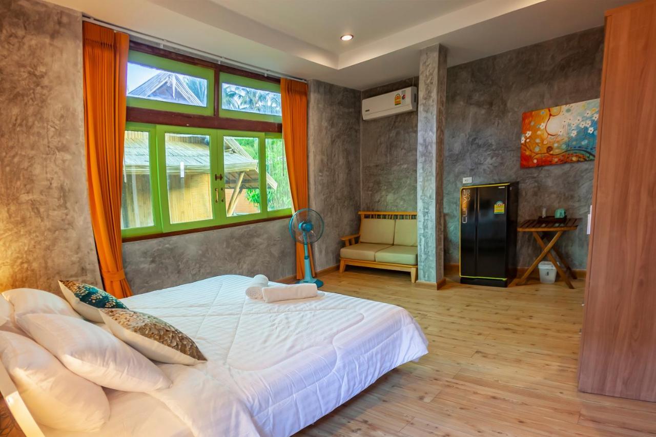 Tonmai Suites Ko Lanta Kültér fotó