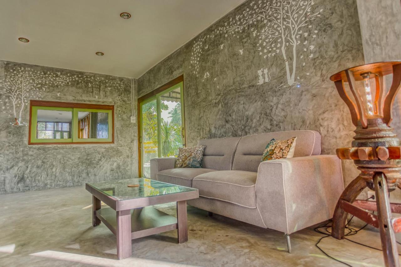 Tonmai Suites Ko Lanta Kültér fotó